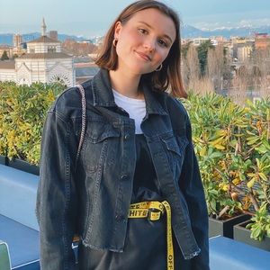 Meet your Posher, Bailey